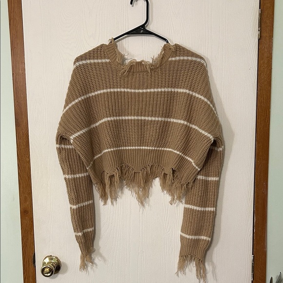 JUST POLLY Tan Fringed V-Neck Cropped Sweater - Picture 2 of 4